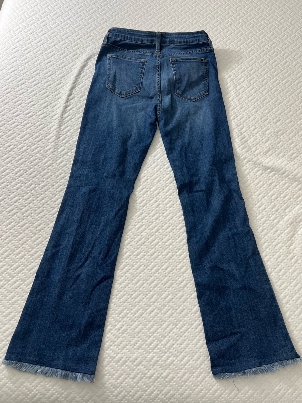 Just Black Medium Wash Frayed Hem Jeans | size 28 - Picture 3 of 9